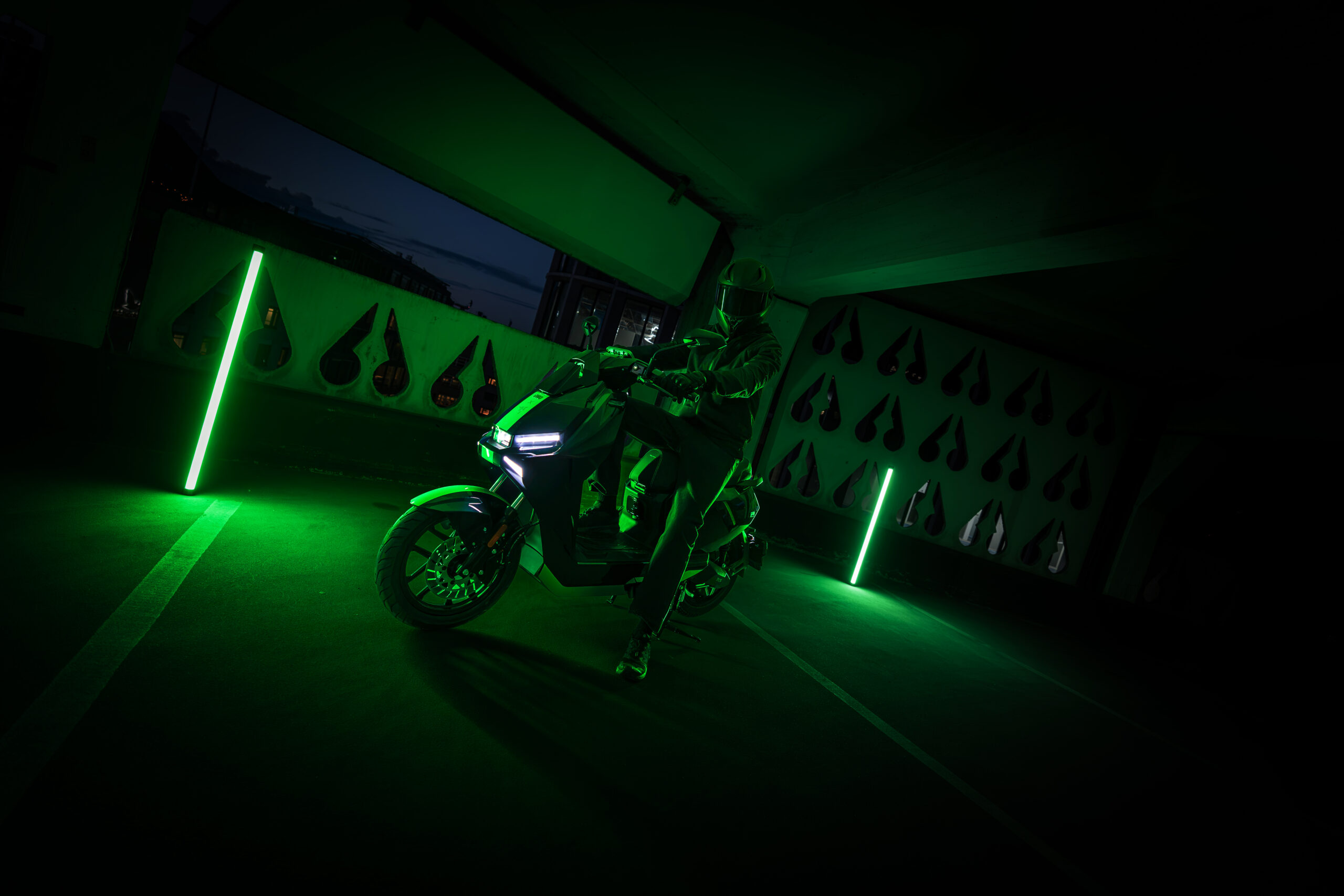 NIU FQiX 150 - Sondermodell Razer - Online bei NIU erhältlich – Bild 51