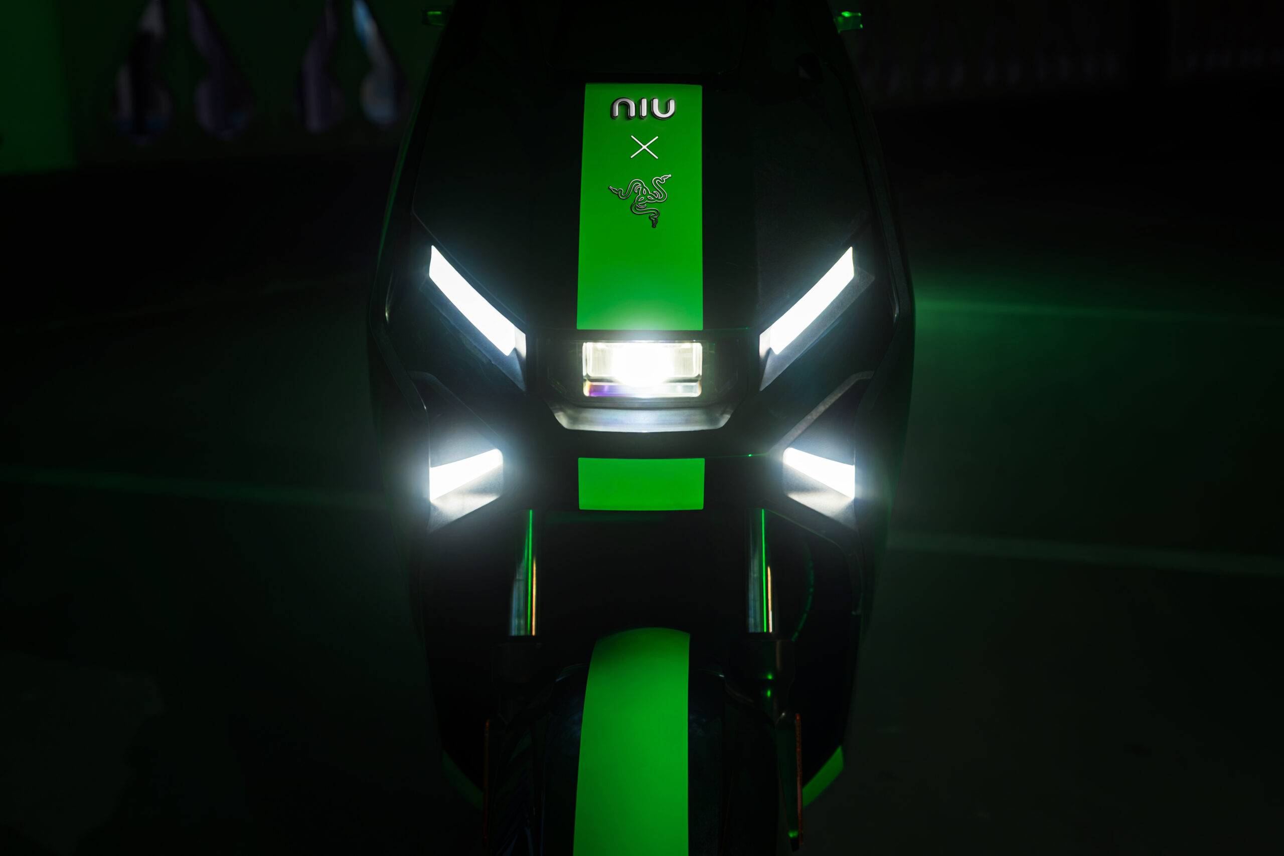 NIU FQiX 150 - Sondermodell Razer - Online bei NIU erhältlich – Bild 50