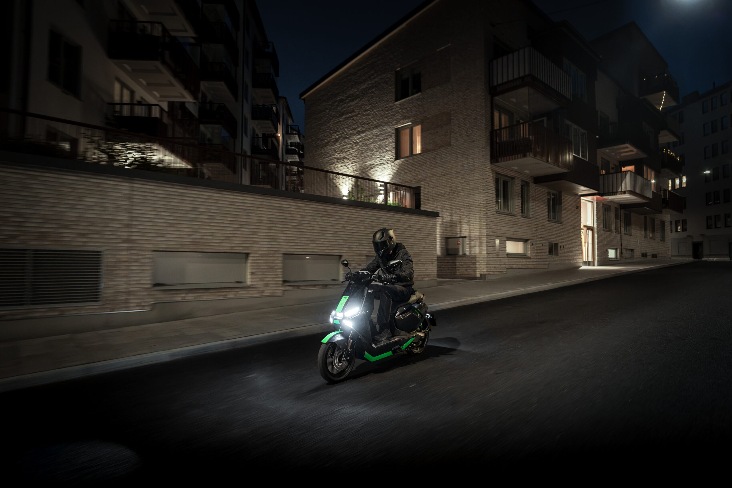 NIU FQiX 150 - Sondermodell Razer - Online bei NIU erhältlich – Bild 18