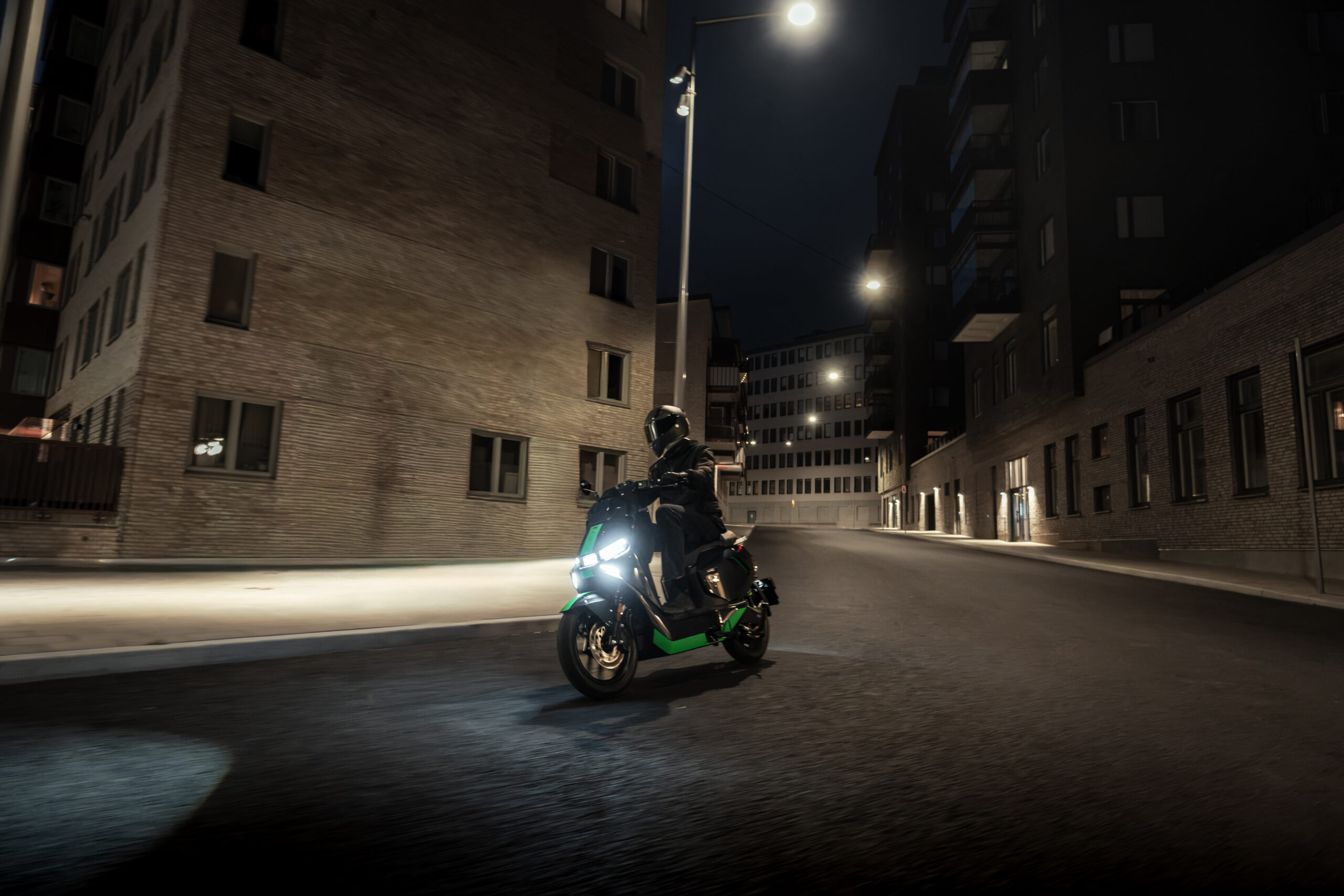 NIU FQiX 150 - Sondermodell Razer - Online bei NIU erhältlich – Bild 17
