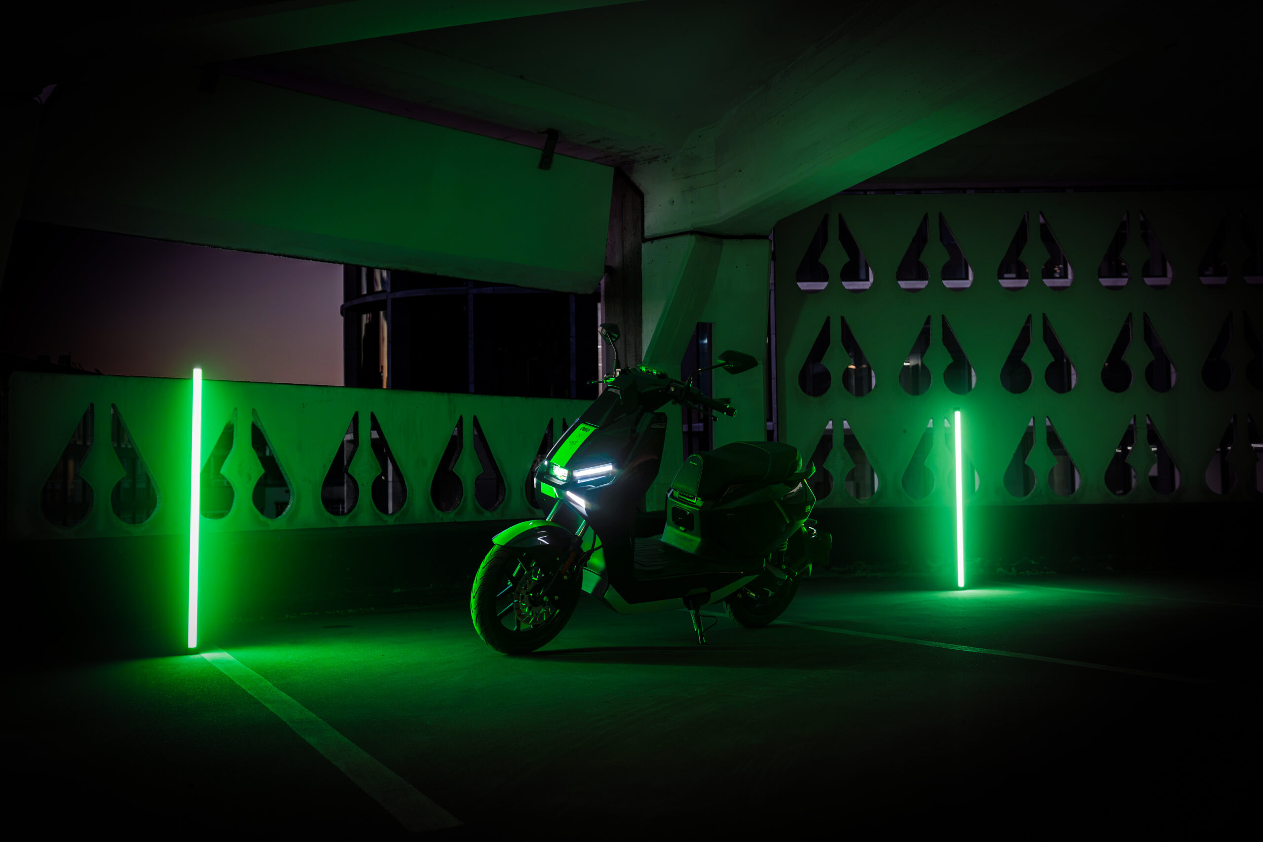 NIU FQiX 150 - Sondermodell Razer - Online bei NIU erhältlich – Bild 48