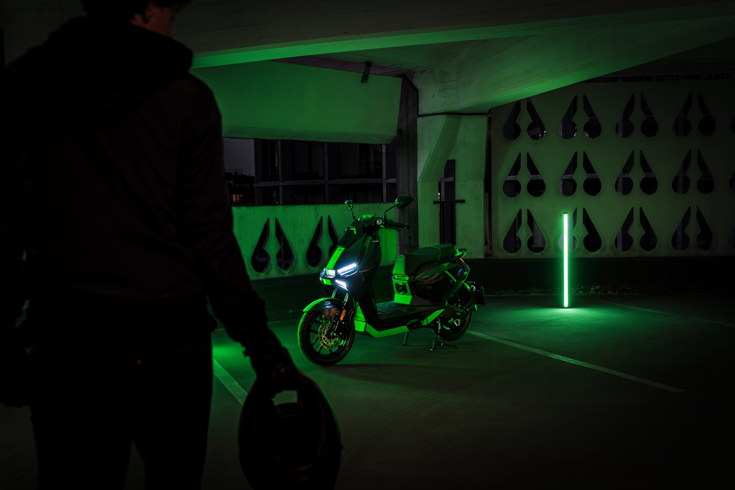 NIU FQiX 150 - Sondermodell Razer - Online bei NIU erhältlich – Bild 46